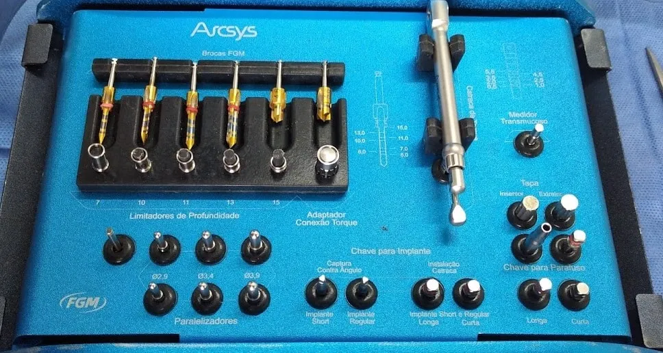 kit de instalación de implantes