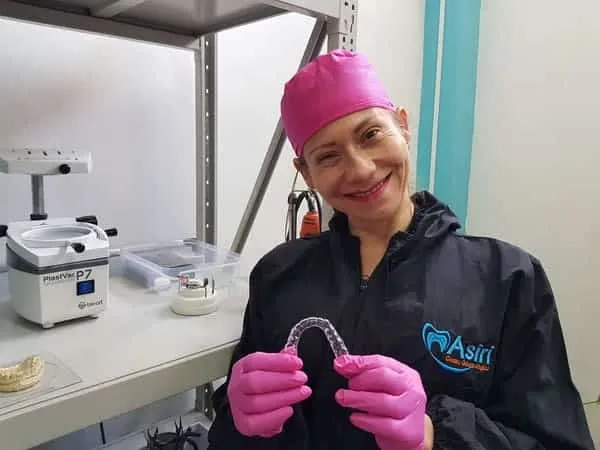 Retenedores dentales en Quito